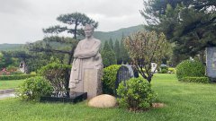 碑雕设计：定造您的专属影象，让爱长存
